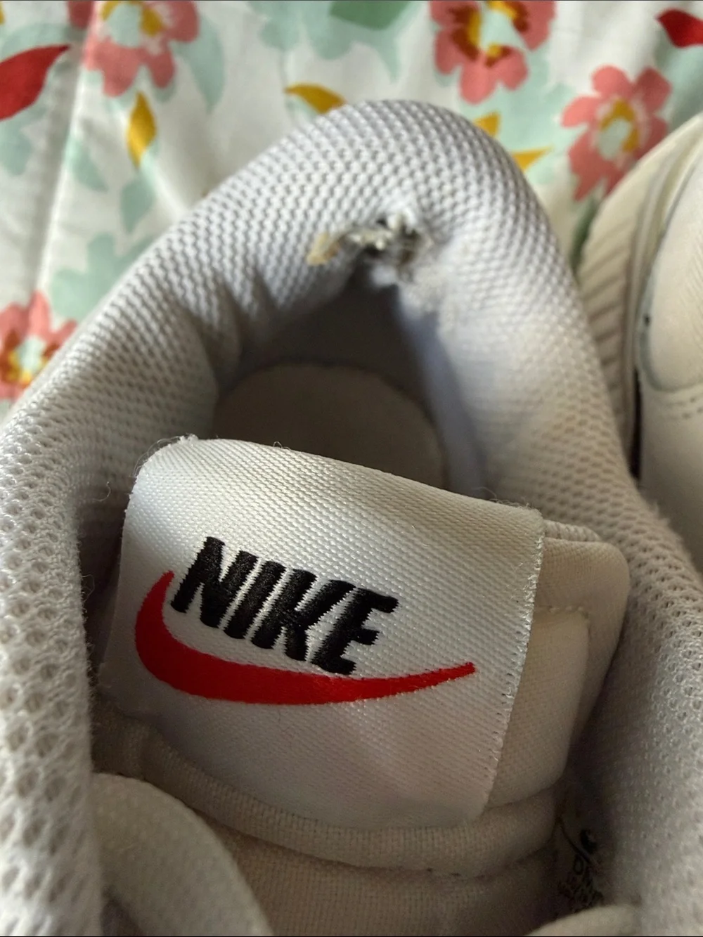Nike Court Legacy Lift Women’s Sneakers